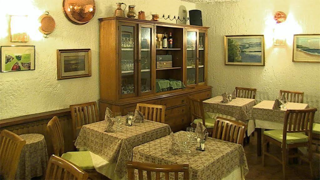 Hotel Rondanino Lanzo dʼIntelvi Exteriér fotografie